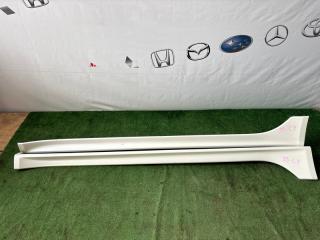Запчасть накладка на порог MITSUBISHI LANCER X