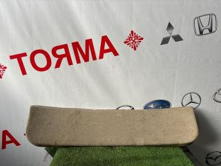 Обшивка двери багажника Toyota Harrier