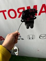Замок багажника TOYOTA AVENSIS