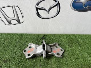 Петля крышки багажника TOYOTA FUNCARGO