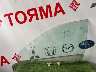 Запчасть стекло двери переднее левое NISSAN AD 2001