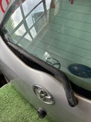 Запчасть дворник задней двери TOYOTA VITZ