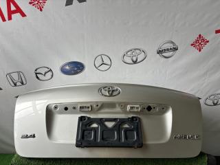Крышка багажника TOYOTA AVENSIS