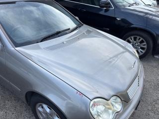 Капот Mercedes C-Class 18/12/2003