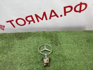 Значок эмблема MERCEDES E-CLASS 09/04/2003
