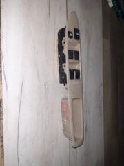 Пульт стеклоподъемника передний TOYOTA IPSUM