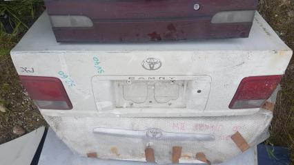Крышка багажника TOYOTA CAMRY
