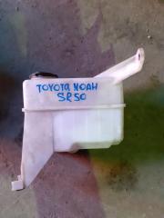 Бачок омывателя TOYOTA NOAH