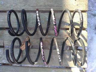 Пружина задняя NISSAN PRESAGE контрактная Пружина задняя NISSAN PRESAGE