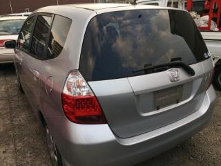 Бампер задний HONDA FIT Б/У Бампер задний HONDA FIT