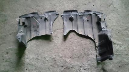 Защита двигателя TOYOTA CARINA 1999 Б/У Защита двигателя TOYOTA CARINA 1999