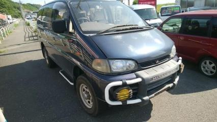 Бампер передний MITSUBISHI DELICA 1995