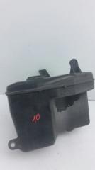 Бачок омывателя TOYOTA CRESTA 1996