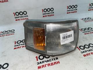 Запчасть габарит передний правый NISSAN CARAVAN