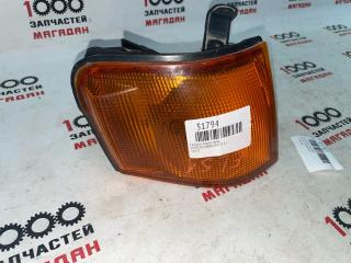 Габарит передний правый TOYOTA COROLLA II