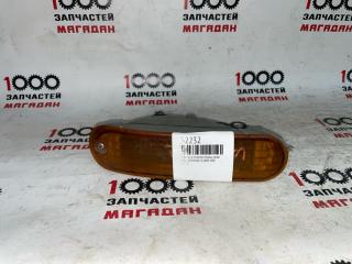 Запчасть повторитель в бампер передний правый DAIHATSU CHARAGE