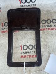 Запчасть консоль кпп передний TOYOTA CROWN MAJESTA