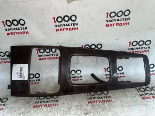 Запчасть консоль кпп передний MITSUBISHI DIAMANTE