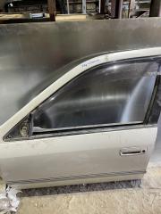 Запчасть дверь передняя левая TOYOTA MARK II 1996-2002