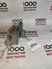 Петля капота передняя NISSAN INFINITY