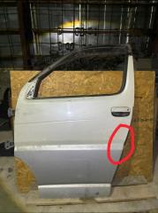 Запчасть дверь передняя левая TOYOTA GRAND HIACE
