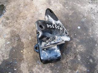Кронштейн правый MITSUBISHI L200 2005- 2005 2006 2007 2008 2009 2010 2011 2012 2013 2014 2015