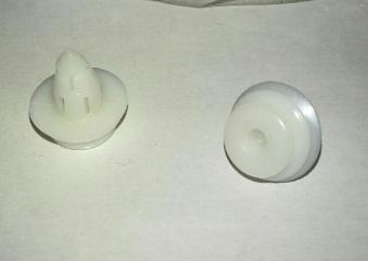 Запчасть клипса MITSUBISHI LANCER 9 2000 2001 2002 2003 2004 2005 2006 2007 2008 2009 2010 2011 CS1A 4G13 MB13993 новая Клипса MITSUBISHI LANCER 9 2000 2001 2002 2003 2004 2005 2006 2007 2008 2009 2010 2011 CS1A 4G13 MB13993 новая