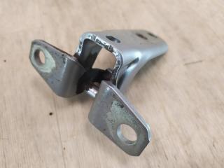 Петля двери передняя правая MITSUBISHI LANCER 10 2007 Б/У Петля двери передняя правая MITSUBISHI LANCER 10 2007