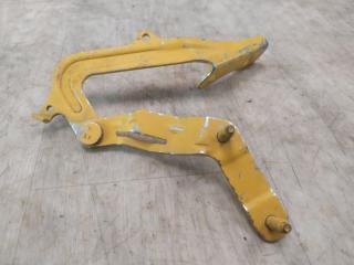 Петля капота передняя левая S-MAX 2006 CA1 Петля капота передняя левая S-MAX 2006 CA1
