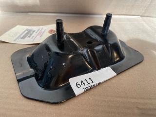 Запчасть кронштейн левый MITSUBISHI GALANT 2004 2005 2006 2007 2008