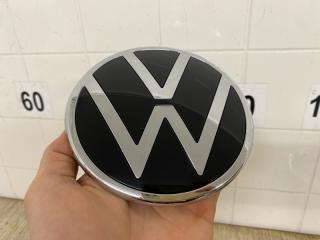 Фото запчасти эмблема передняя VOLKSWAGEN POLO 2020 2021 2022 2023 2024 контрактная запчасть Запчасть эмблема передняя VOLKSWAGEN POLO 2020 2021 2022 2023 2024