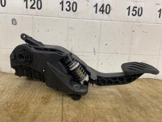 Запчасть педаль сцепления RENAULT DUSTER 2016 2017 2018 2019 2020 2021 2022 2023