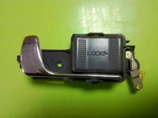 Фото запчасти ручка двери внутренняя правая Subaru Legacy 1989 Б/У запчасть Запчасть ручка двери внутренняя правая Subaru Legacy 1989