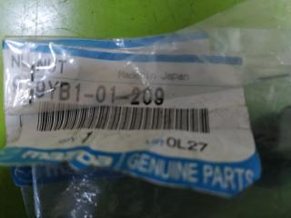 Запчасть гайка Mazda CX-7 2006