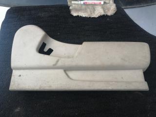 Запчасть кожух сиденья Daihatsu Pyzar