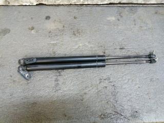 Запчасть амортизатор багажника Ford Galaxy