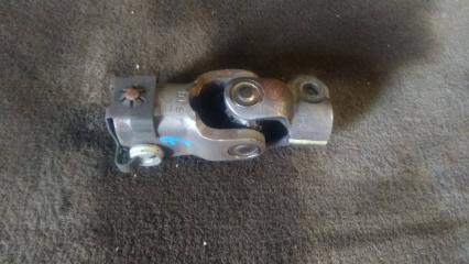 Запчасть рулевой карданчик Mazda Familia