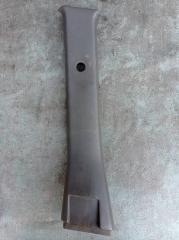 Фото запчасти накладка на стойку(центр) левая Subaru Leone 1985 Б/У запчасть Запчасть накладка на стойку(центр) левая Subaru Leone 1985