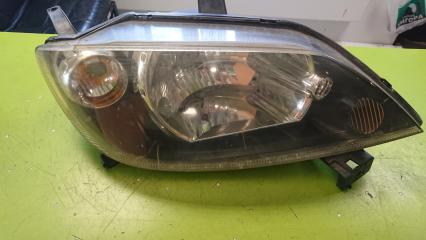Фара передняя правая mazda demio 2004