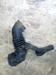 Запчасть патрубок воздушного фильтра Toyota Corolla