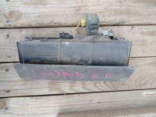 Запчасть пластик салона Nissan March