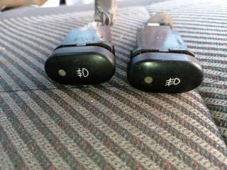 Запчасть кнопка Daewoo Nexia 2000