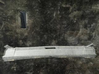 Запчасть накладка петли багажника Daewoo Nexia 2008