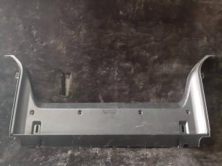 Запчасть накладка петли багажника BMW 5-Series 2001