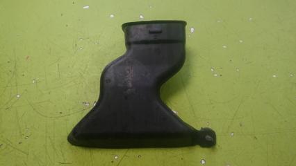 Фото запчасти воздуховод Mitsubishi galant 2005 Б/У запчасть Запчасть воздуховод Mitsubishi galant 2005