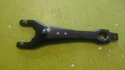 Запчасть вилка сцепления vaz priora