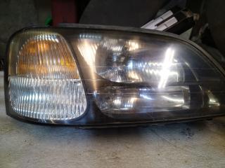 Фара передняя правая Subaru Legacy 2000