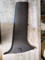 Запчасть накладка на стойку(центр) Mazda 626