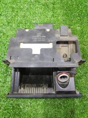 Запчасть пепельница audi 80