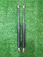 Запчасть амортизатор багажника audi 80